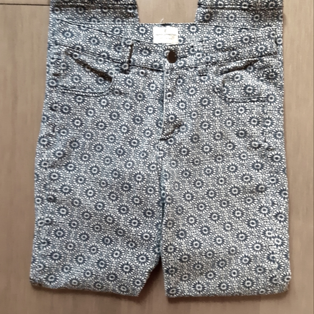 2/25$***French Connection Patterned Jeans - Picture 2 of 7
